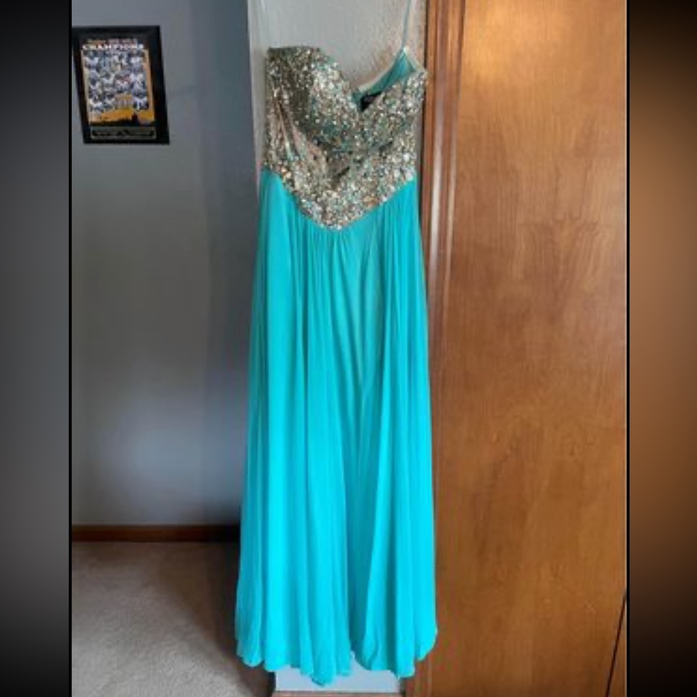 Terani Prom Dress
